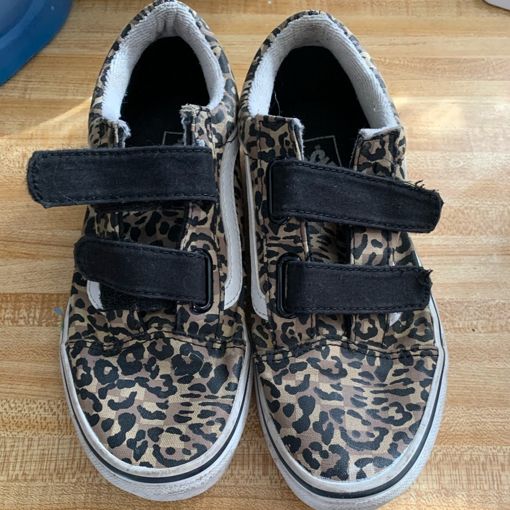 Little girl vans